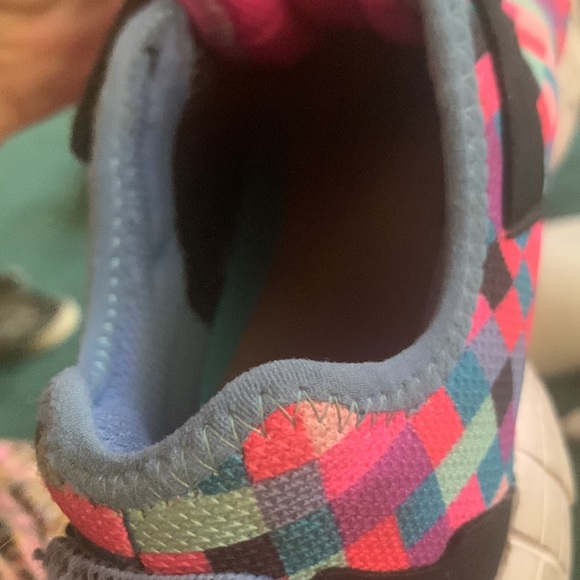 Roblox inspired Skechers good condition with a lot of life still in them! Xoxo! - Picture 9 of 14